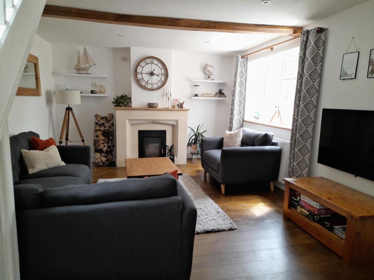 Converted Barn In บาธ ภายนอก รูปภาพ